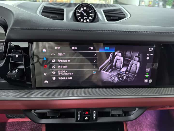 Фото 13 - Porsche Cayenne