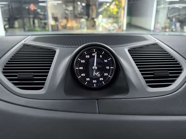 Фото 18 - Porsche Cayenne