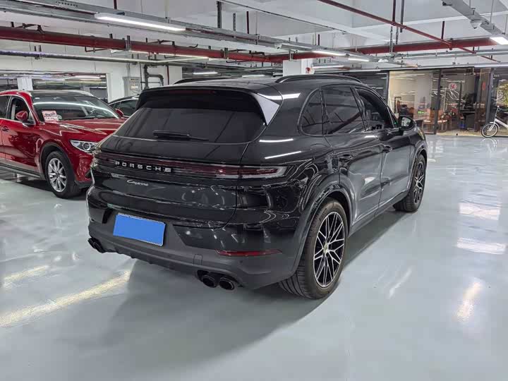 Фото 21 - Porsche Cayenne