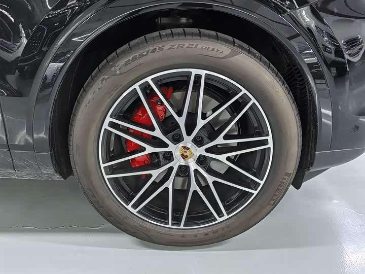 Фото 4 - Porsche Cayenne