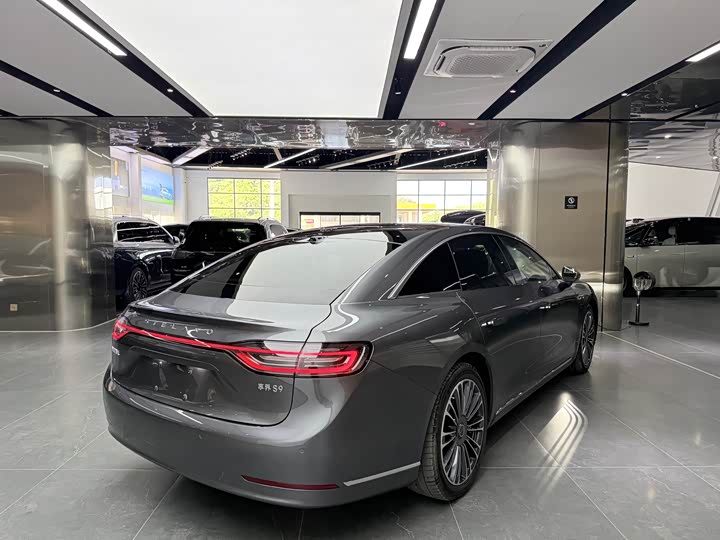 Фото 15 - Stelato S9