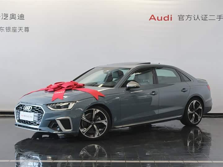 Фото 3 - Audi A4L