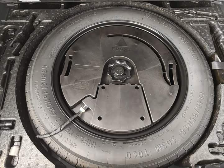 Фото 18 - Audi Q3