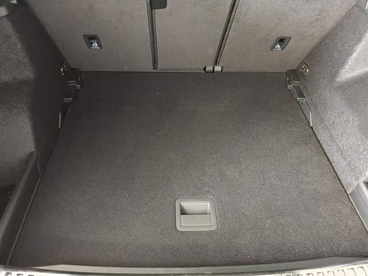 Фото 6 - Audi Q3