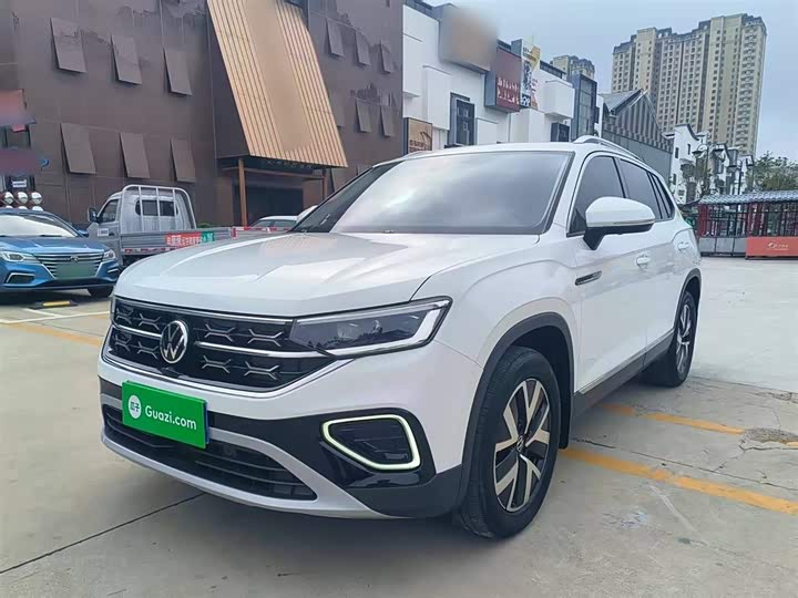 Фото 1 - Volkswagen Tayron