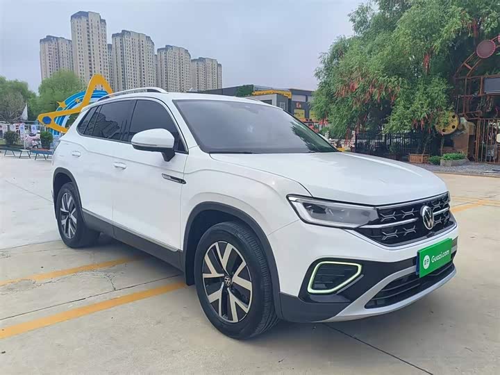 Фото 9 - Volkswagen Tayron