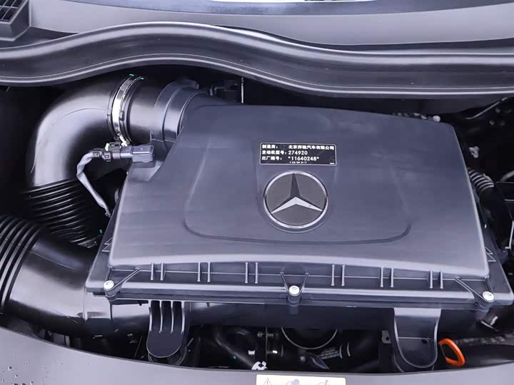 Фото 26 - Mercedes-Benz V-Class