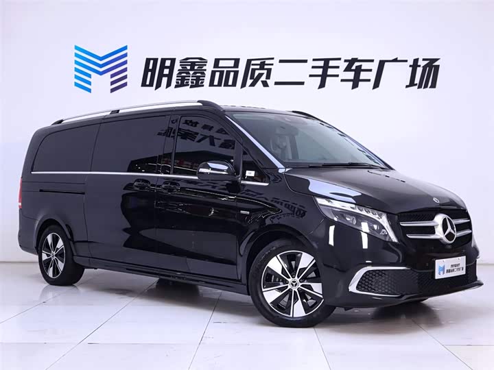 Фото 5 - Mercedes-Benz V-Class