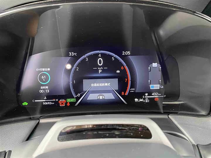 Фото 7 - Lexus LM