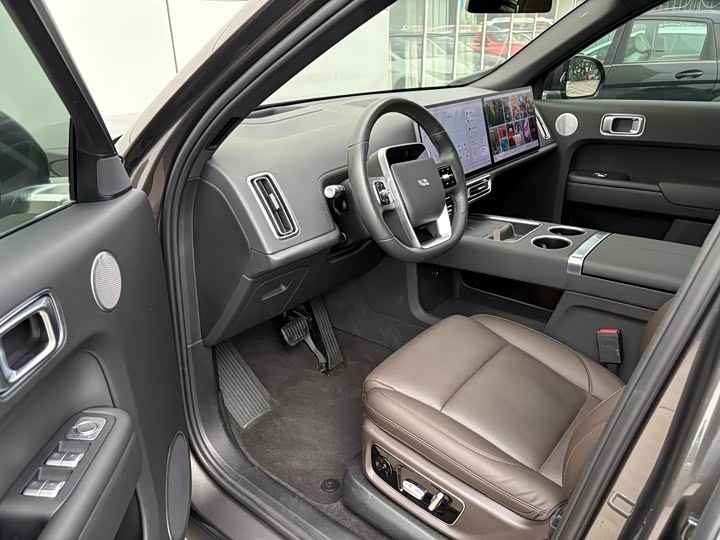 Фото 7 - LiXiang L8