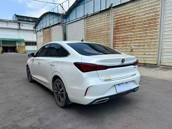 Фото 10 - Changan Eado Plus