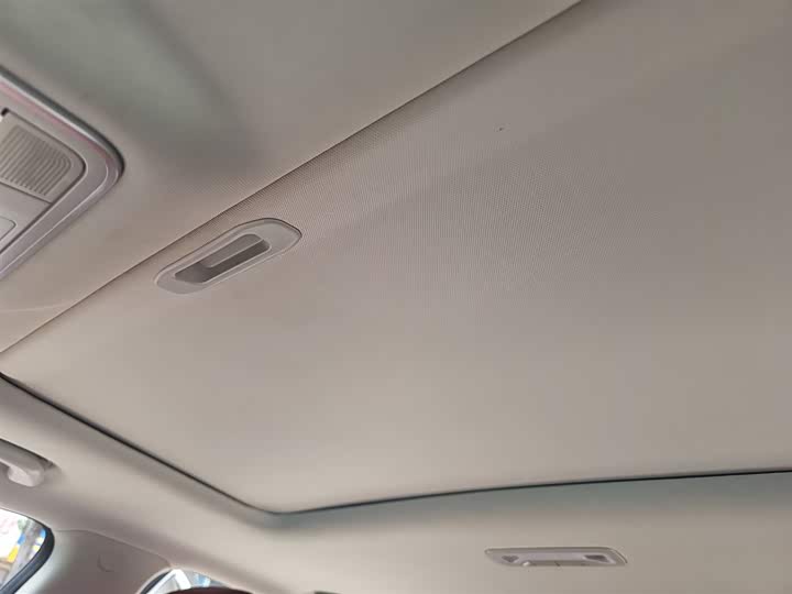 Фото 13 - Changan Eado Plus