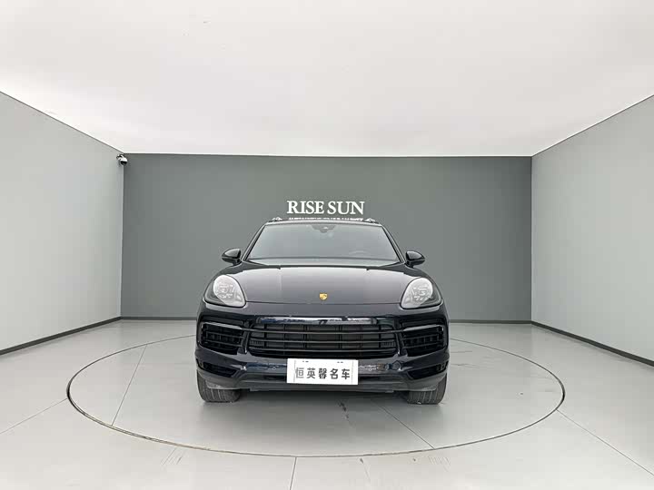 Фото 2 - Porsche Cayenne