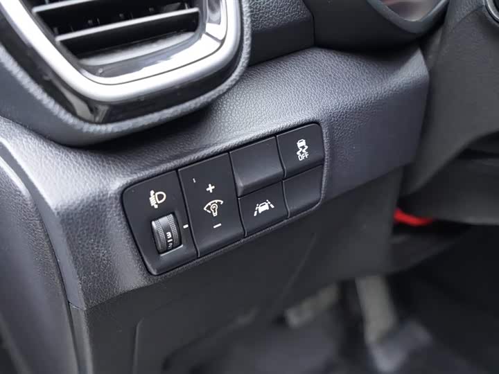 Фото 12 - Kia KX5