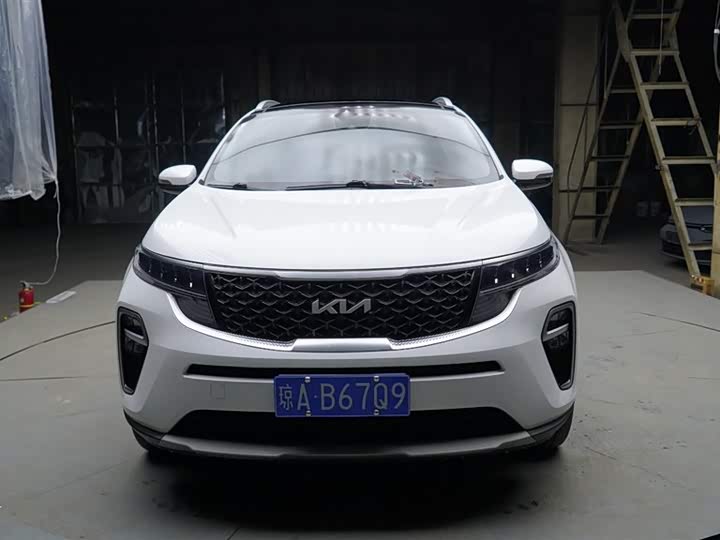 Фото 2 - Kia KX5