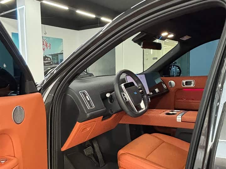 Фото 7 - LiXiang L8