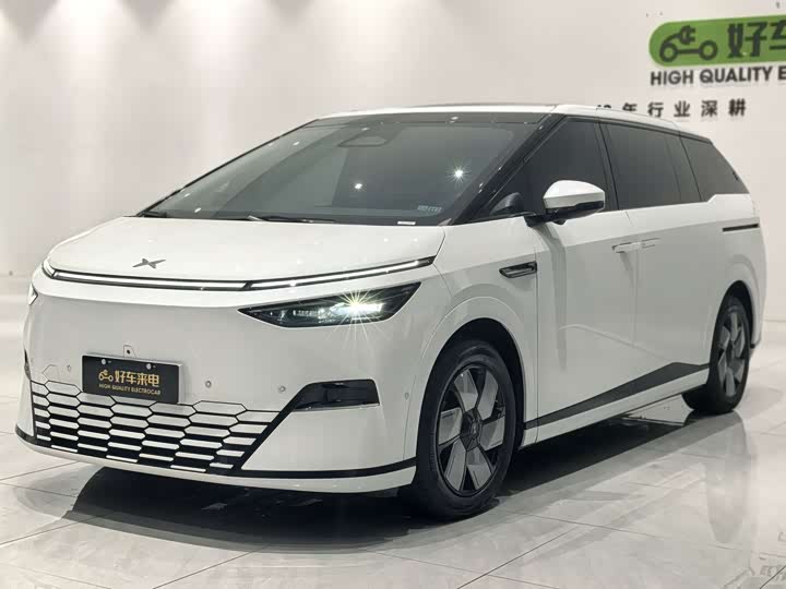 Фото 1 - XPeng X9