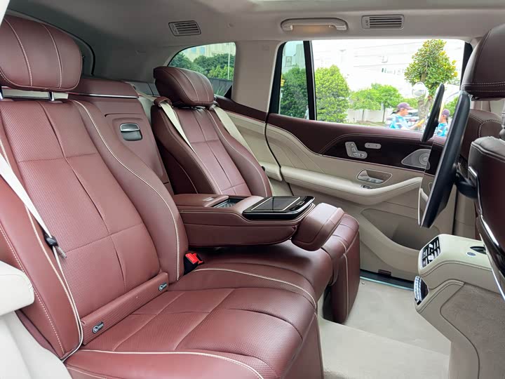 Фото 10 - Mercedes-Benz Maybach GLS