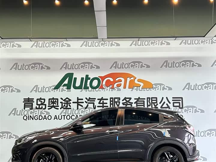 Фото 4 - Honda Vezel