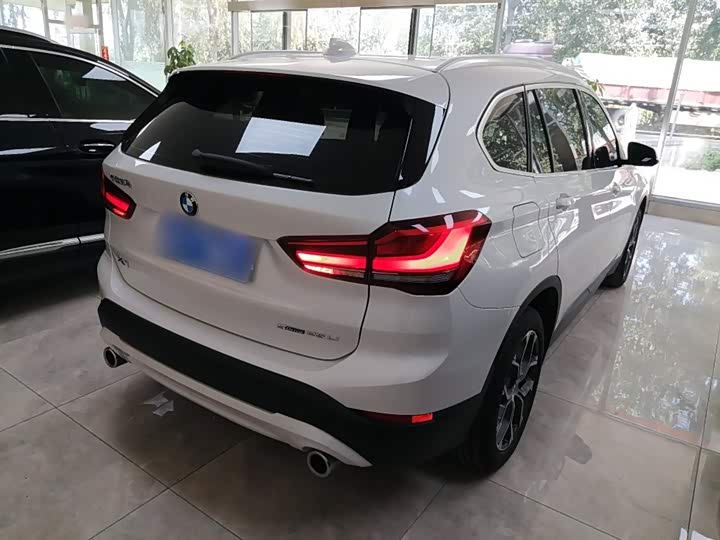Фото 7 - BMW X1