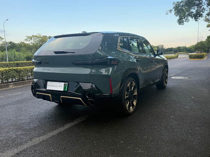 Фото 11 - BMW XM