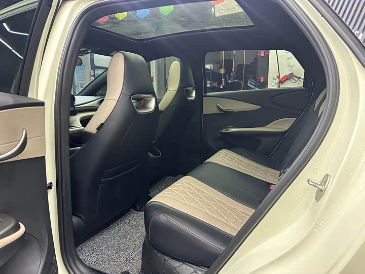 Фото 5 - BYD Dolphin