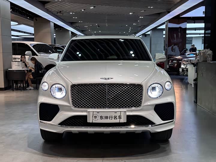 Фото 2 - Bentley Bentayga