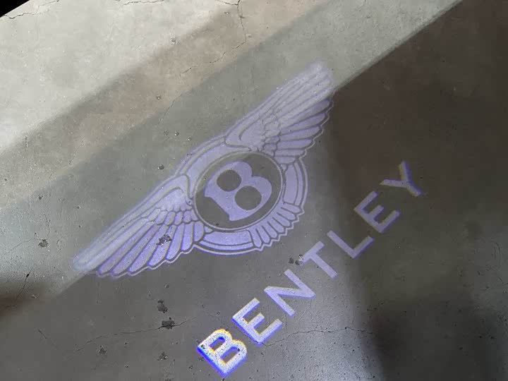 Фото 7 - Bentley Bentayga