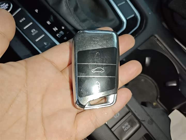 Фото 9 - Volkswagen Magotan GTE Hybrid