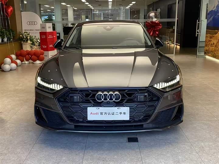 Фото 2 - Audi A7