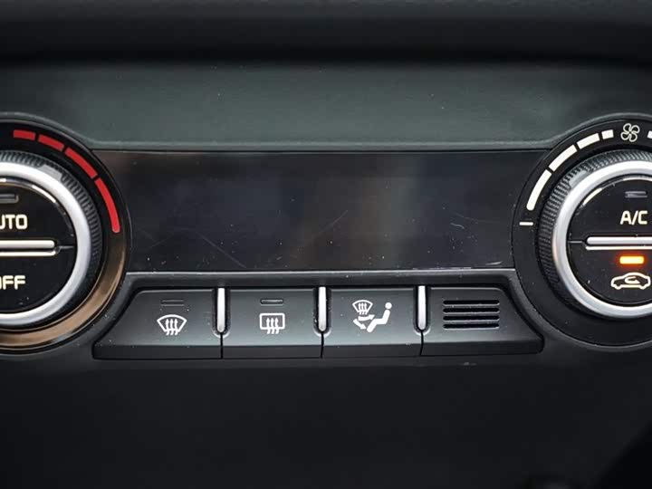 Фото 10 - Kia KX1