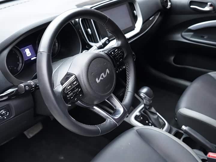 Фото 14 - Kia KX1