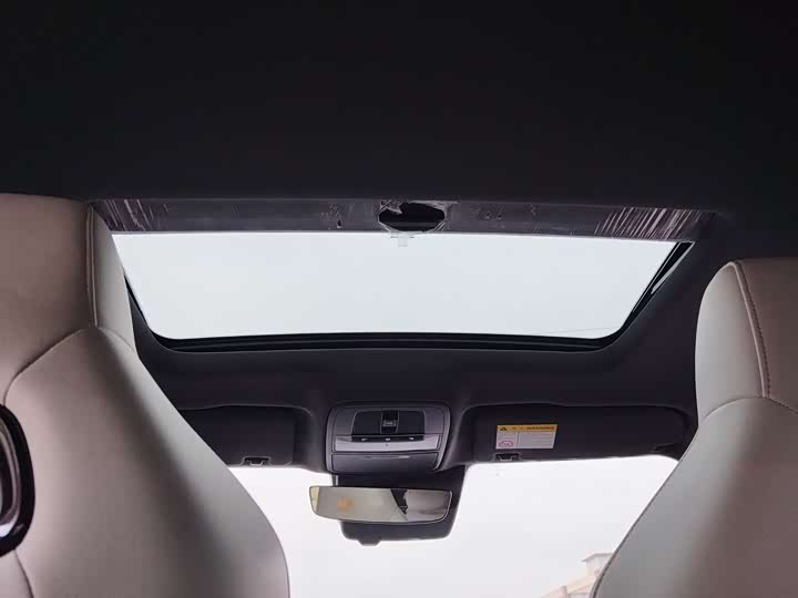 Фото 14 - MG Motor 6