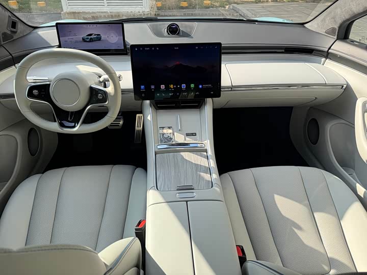 Фото 13 - Luxeed S7