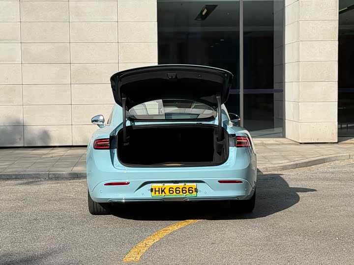 Фото 18 - Luxeed S7