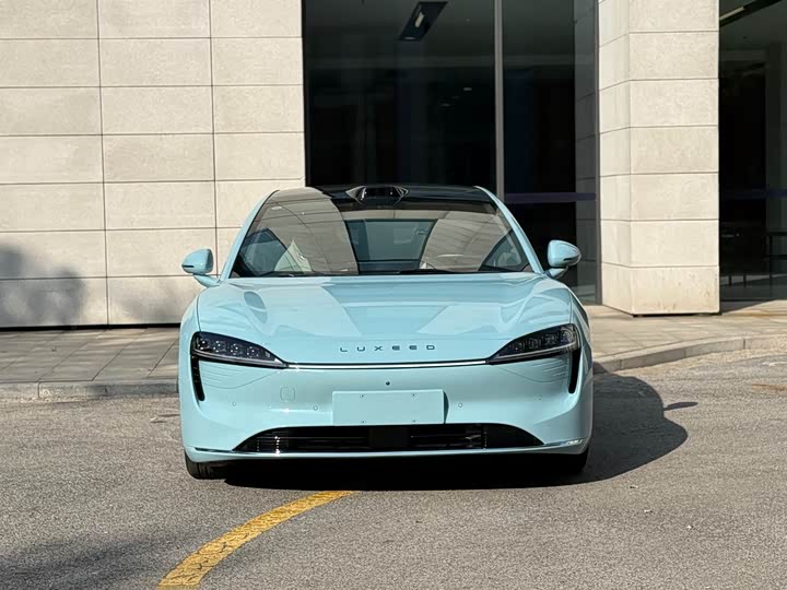 Фото 2 - Luxeed S7