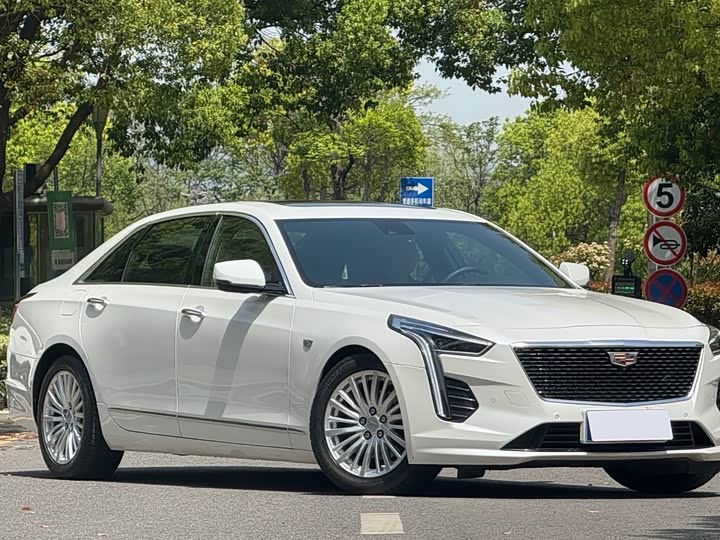 Фото 3 - Cadillac CT6