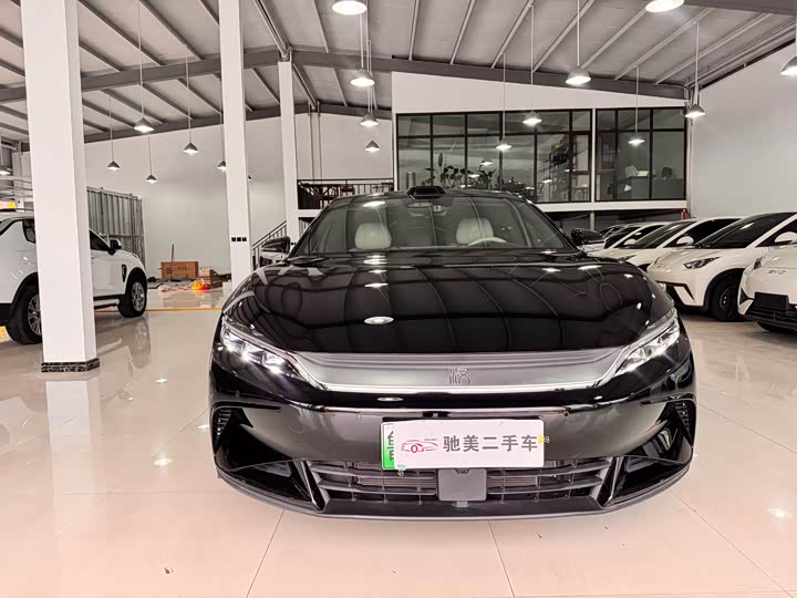 Фото 2 - BYD Han