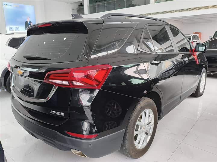 Фото 7 - Chevrolet Equinox