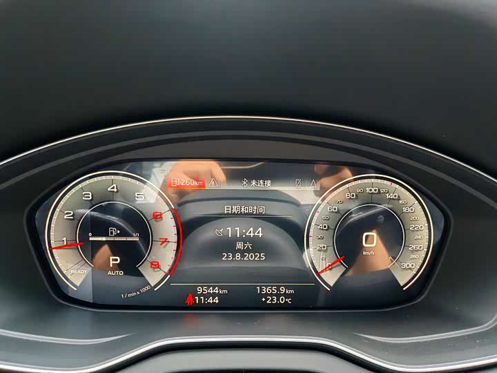 Фото 14 - Audi Q5L