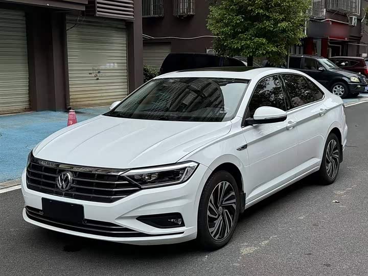 Фото 2 - Volkswagen Sagitar L