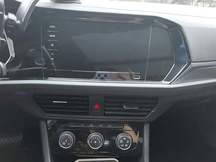 Фото 6 - Volkswagen Sagitar L