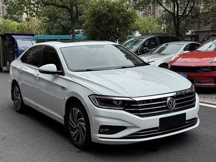 Фото 8 - Volkswagen Sagitar L