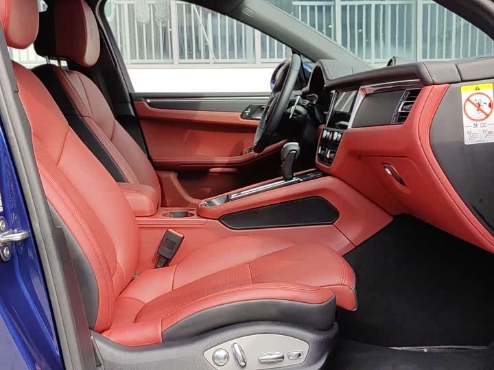 Фото 23 - Porsche Macan