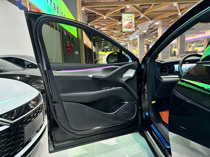 Фото 11 - BYD Sea Lion 07 EV