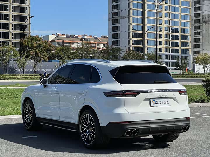 Фото 6 - Porsche Cayenne