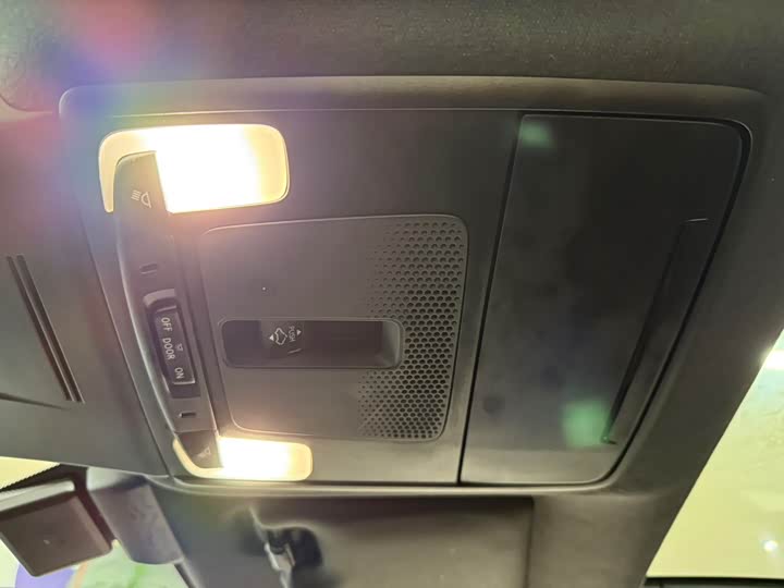 Фото 14 - Honda Civic