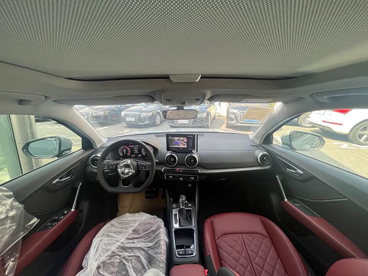 Фото 5 - Audi Q2L