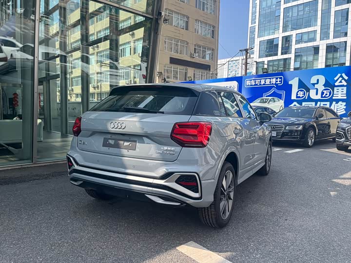 Фото 7 - Audi Q2L