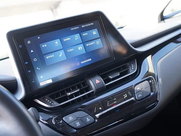 Фото 15 - Toyota Izoa